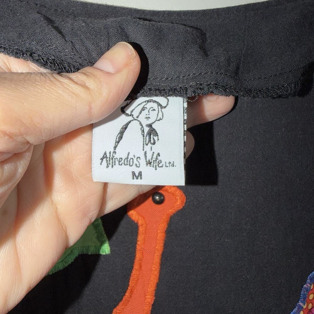 VTG Alfredo’s Wife Woman’s Sz M Appliqué Blouse Whimsical Giraffe Elephant Art - Picture 3 of 7